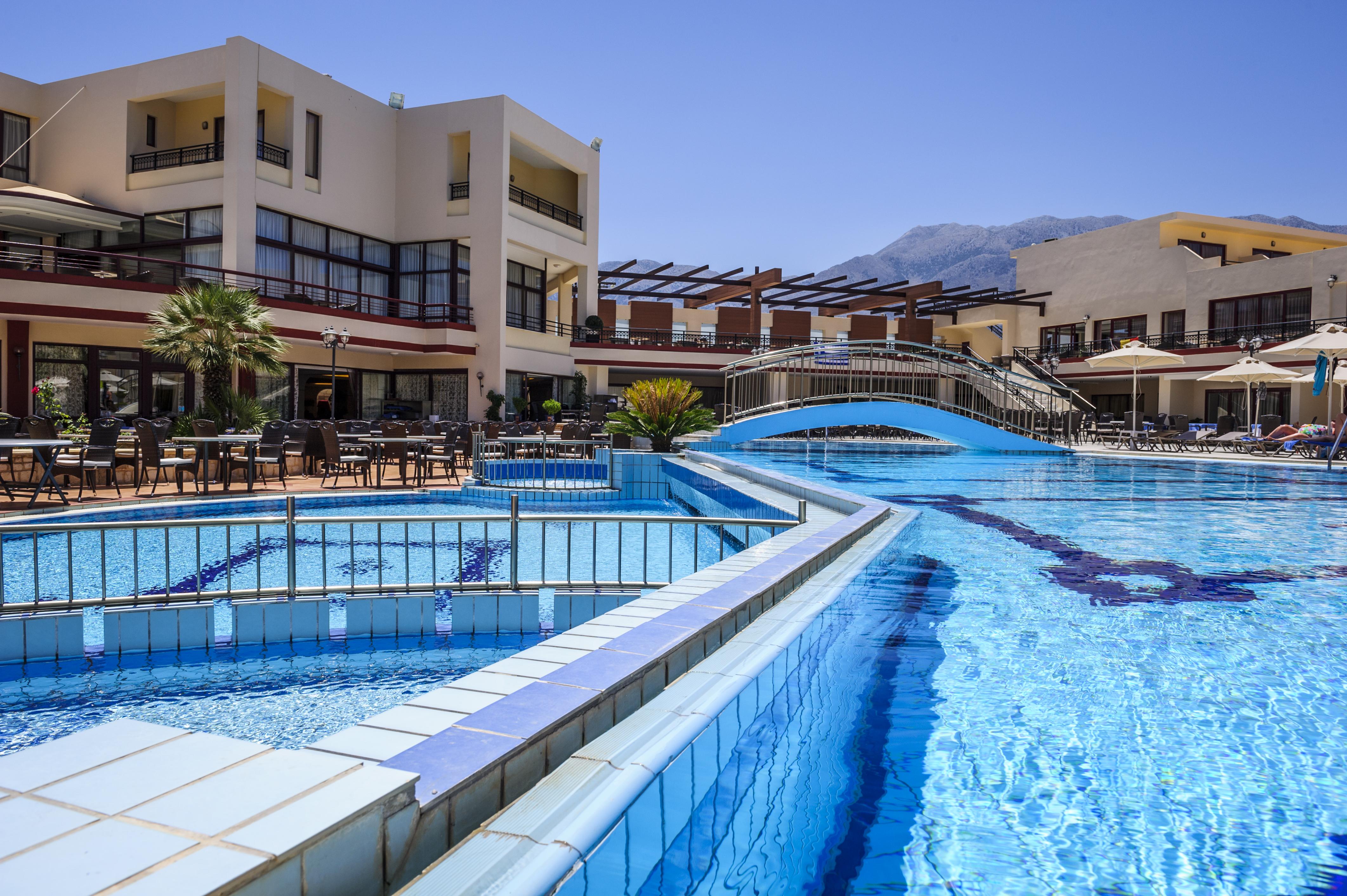 Vantaris Palace Paralia Kourna Exterior foto